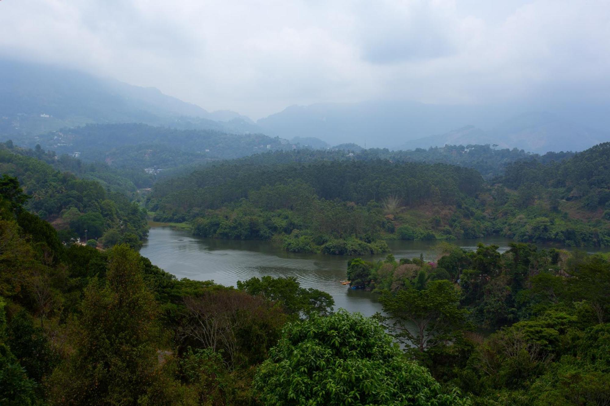 Bell Vedera Resort Munnar Exteriör bild